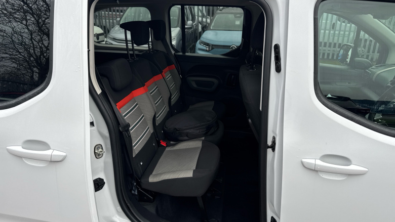 Citroen Berlingo 100kW Flair XTR XL 50kWh 5dr Auto [7 seat] Electric Estate